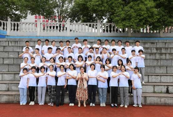 逐梦青春，扬帆远航－－邵阳市第十中学