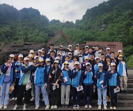 逐梦青春，扬帆远航－－邵阳市第十中学