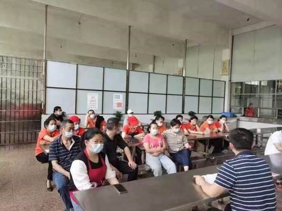 邵阳县市场监督管理局来塘渡口中学检查工作