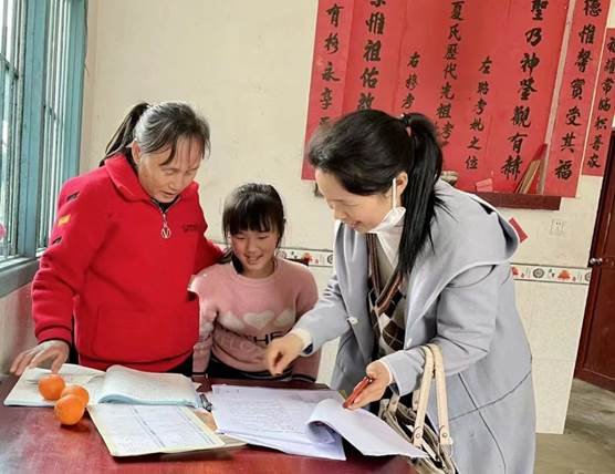 新宁县清江桥乡中间小学多行动开展预防溺水安全教育工作