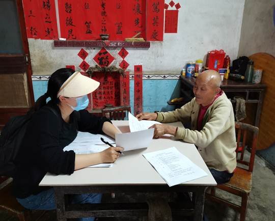 新宁县清江桥乡堡口黉舍开展“千师访万家”防溺水宣传运动