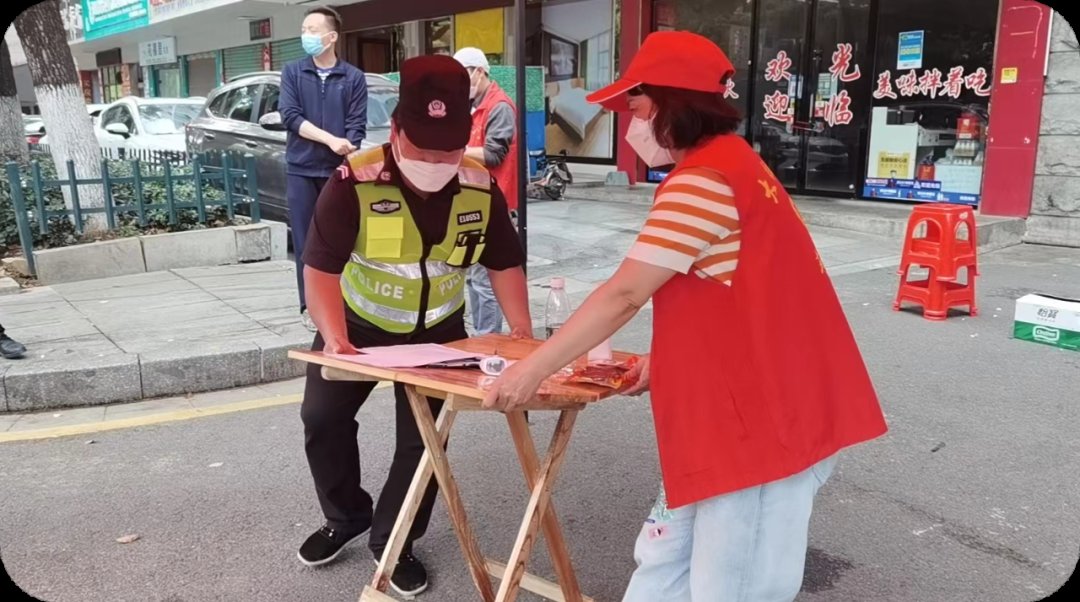 大样一中师者强担当，战“疫”显芳华——大祥一中教师自愿者积极投身抗疫一线