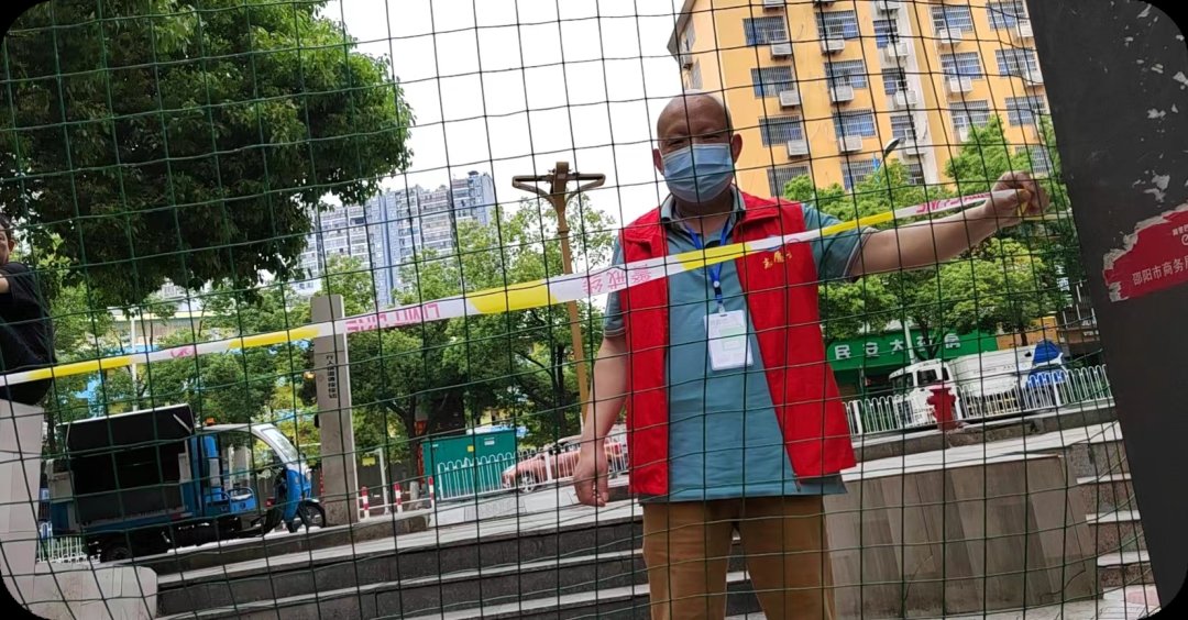 大样一中师者强担当，战“疫”显芳华——大祥一中教师自愿者积极投身抗疫一线