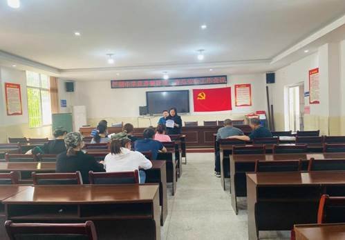 新邵县严塘镇中学筑牢校园食品安全防线