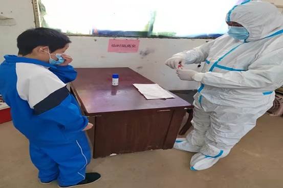 果断打好新冠疫情防控阻击战——塘渡口镇玉田中学开展疫情防控演练