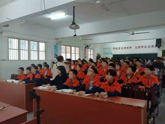 洞口县山门镇中学开展语文教学运动