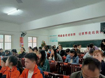 洞口县山门镇中学开展语文教学运动