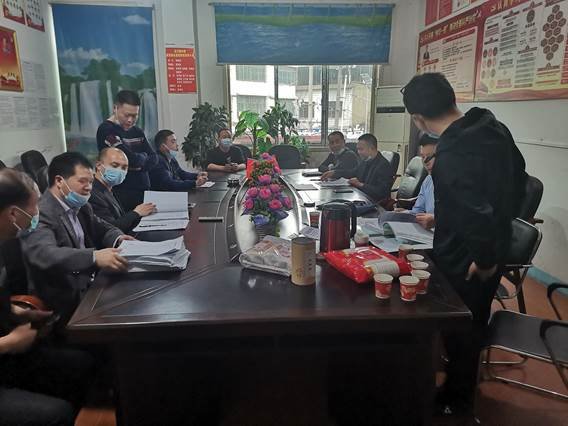 洞口县教育局检查组到高沙镇中学检查安全工作