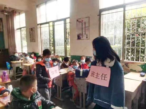 邵阳县下花桥镇中间完全小学开展新冠肺炎疫情防控应急演练