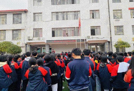 新邵县严塘镇中学举行开学典礼踏上新征程