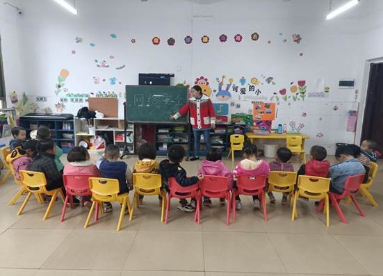 新宁县清江桥乡中间幼儿园开展网络安全教育系列运动