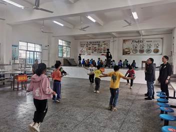 新宁县白沙中间小学欢迎国家门生体质健康抽测工作