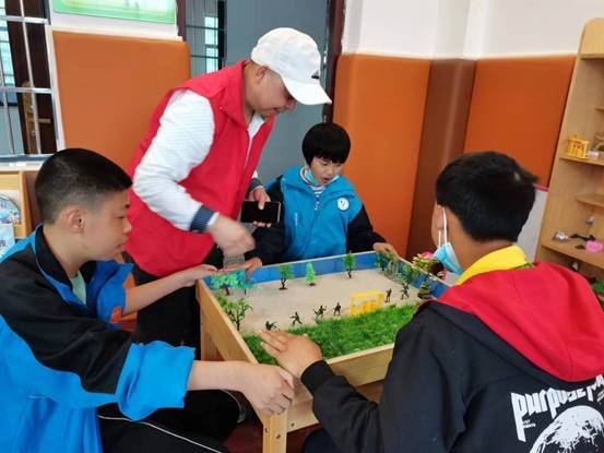 邵阳县特别教育黉舍开展“与心灵相约，与健康偕行”生理健康教育主题运动