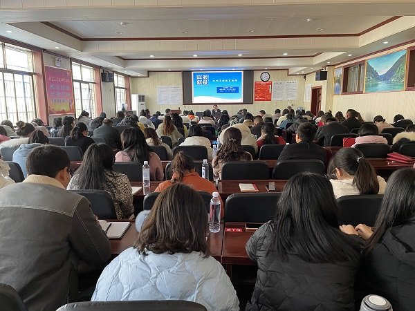 洞口县开展教育消息宣传培训