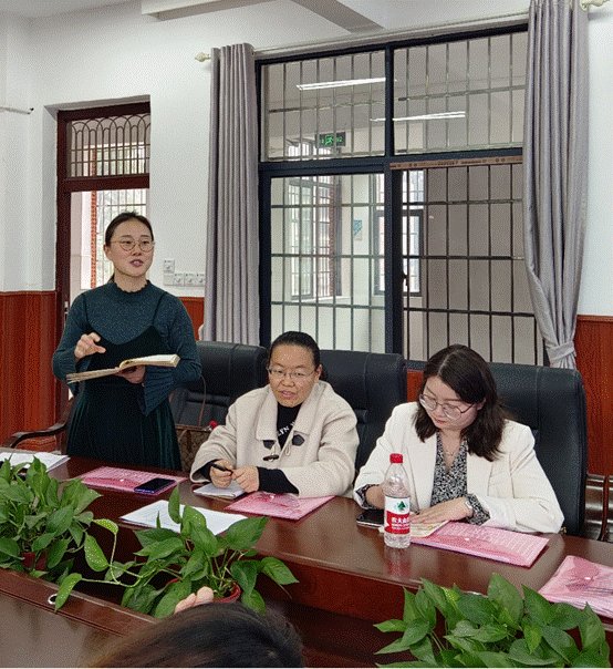 青年教师展风采，教学比武促成长