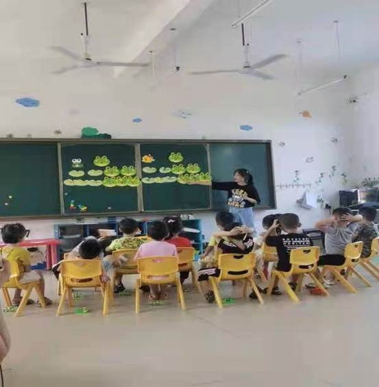 新宁县举行幼儿园教师规范化集中培训