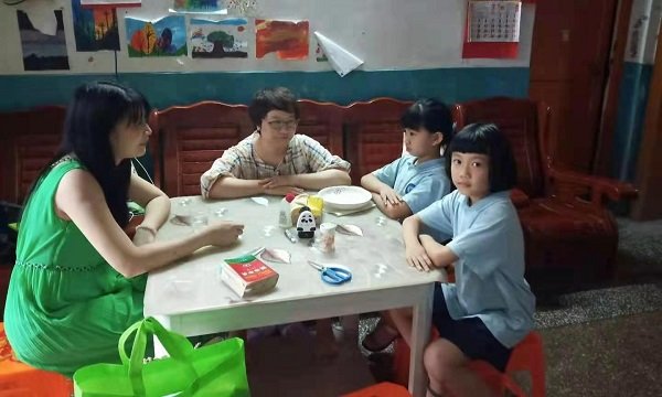 洞口思源实验黉舍暑假防溺水安全工作“大家访”