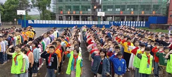 邵阳县下花桥镇中间完小2021年第二学期防溺水主题班会运动报道