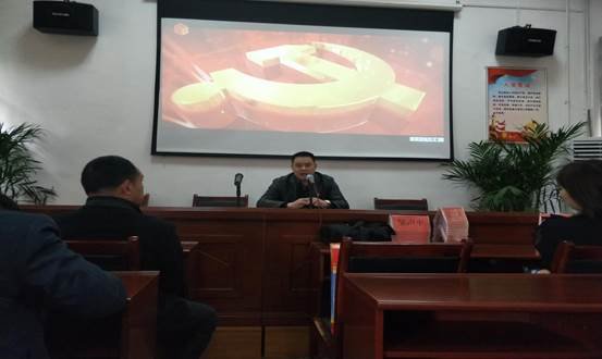 传承红色基因   牢记初心使命