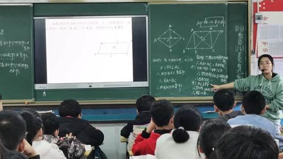 青年教师展风采,教学比武促提拔