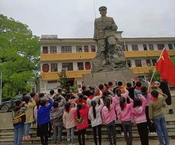 “清明祭英烈，共铸中华魂”——白沙中间小学