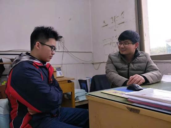 二中故事|少年志凌云，上可摘星辰——高三686班青春故事特辑