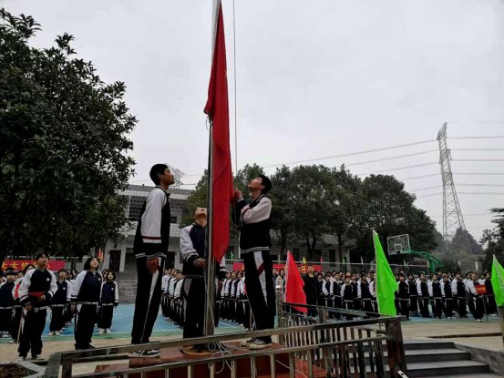 邵阳县梽木山中学举办“乒乓球比赛”