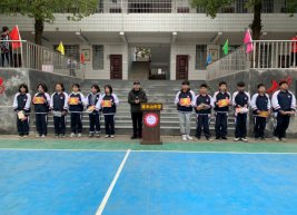 邵阳县梽木山中学举办“乒乓球比赛”