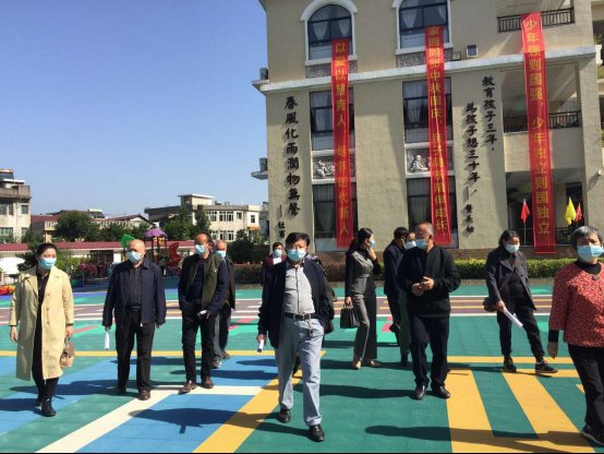 重阳谢党乐献余热