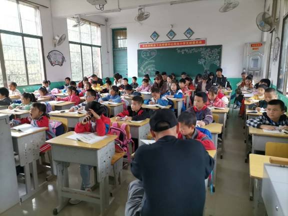 锋从磨砺出，教学大比武—下花桥镇中间完小教学比武