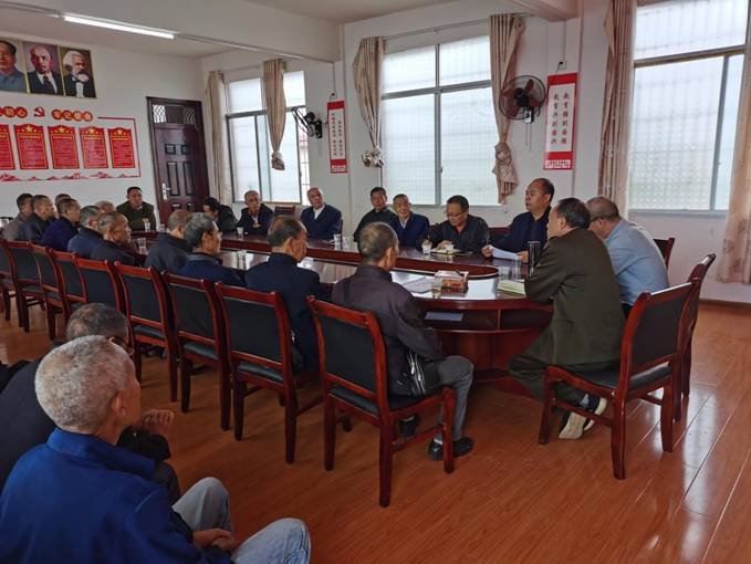 武冈市双牌镇中间黉舍退休党员新时代文明实践运动暨