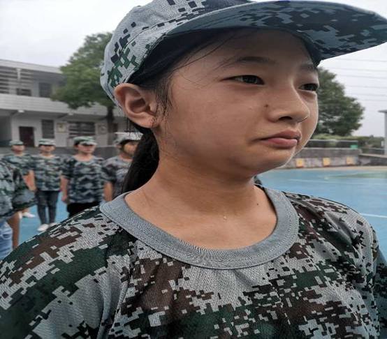 梽木山中学初一门生军训圆满结束