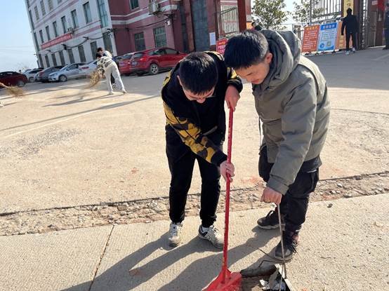 新宁县第三中学开展学雷锋主题教育实践运动