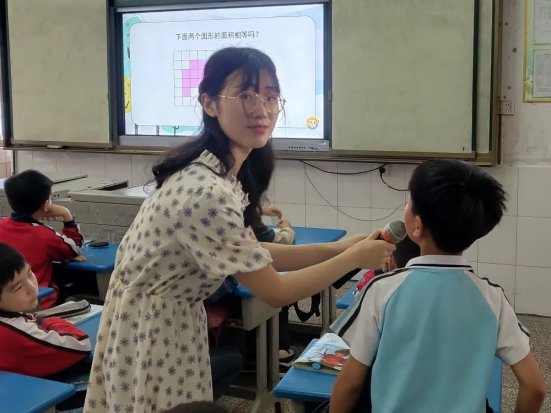 宝剑锋从磨砺出 梅花香自苦寒来║邵东市城区第一完全小学举行实习教师汇报课运动