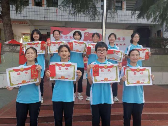 洞口县管竹中学举行庆祝建党一百周年红歌合唱比赛