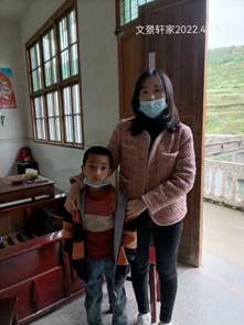 新宁县白沙镇中间小学开展防溺水家访运动