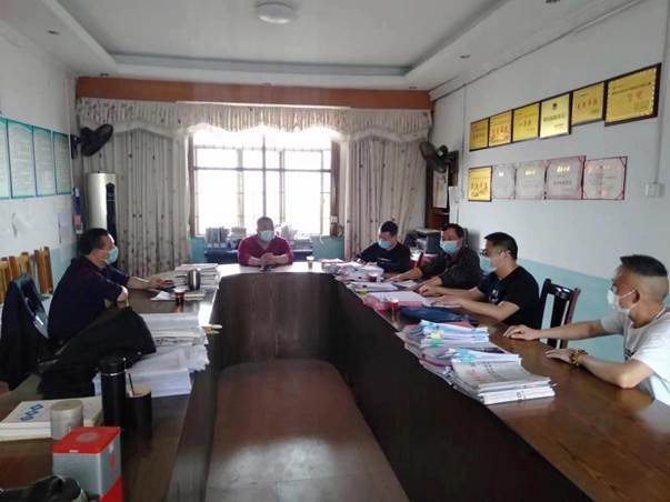 新宁县教育局向导深入清江桥乡黉舍督查防溺水专项工作