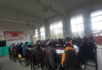 邵阳县下花桥镇中间完全小学召开清明疫情防控工作会议