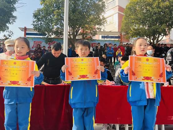 落实“双减”强体质 六小学子绽风采