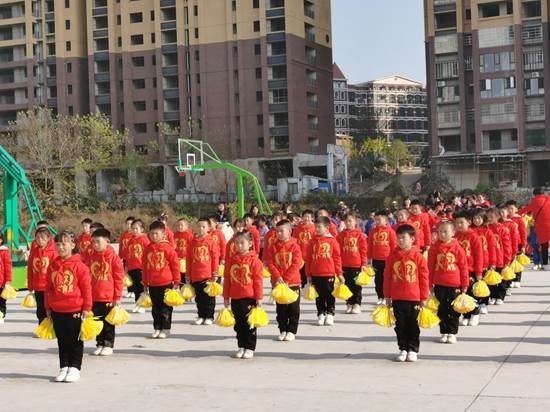 落实“双减”强体质 六小学子绽风采