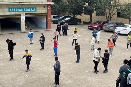 塘渡口镇玉田初级中学举行2021年秋季期末体育考试