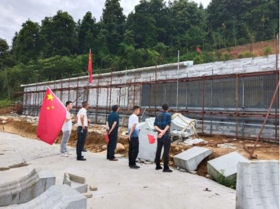 山门镇横溪片中小学党支部开展