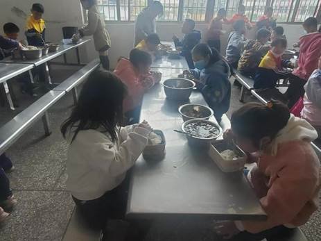 疫情防控我能行——邵阳县白仓中间完小新冠病毒疫情防控应急情景演练运动