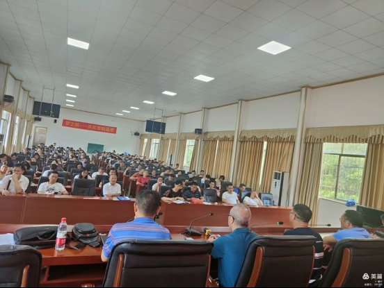 不忘初心勤耕耘，牢记使命谋发展