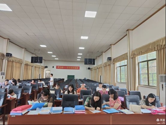 不忘初心勤耕耘，牢记使命谋发展