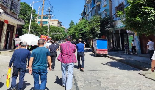 “铭记光辉历史，传承红色基因”主题党日运动——