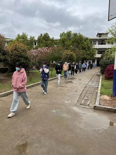 疫情防线在我行 健康安全在我心——谷洲镇中学开展疫情防控应急演练