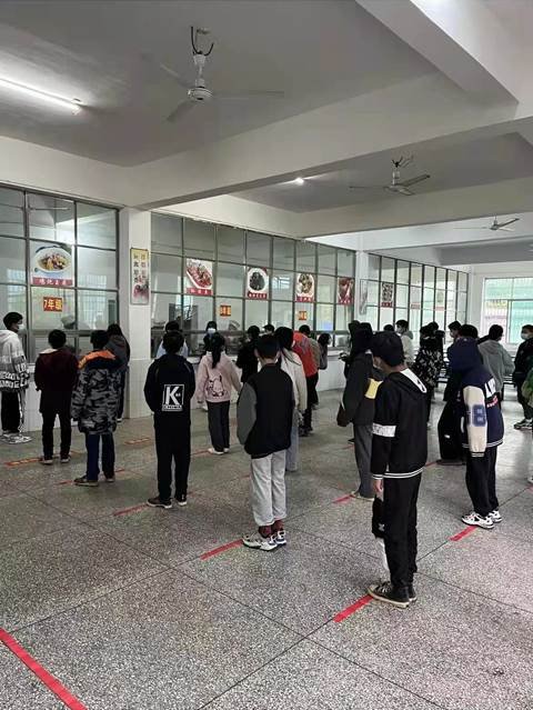 疫情防线在我行 健康安全在我心——谷洲镇中学开展疫情防控应急演练