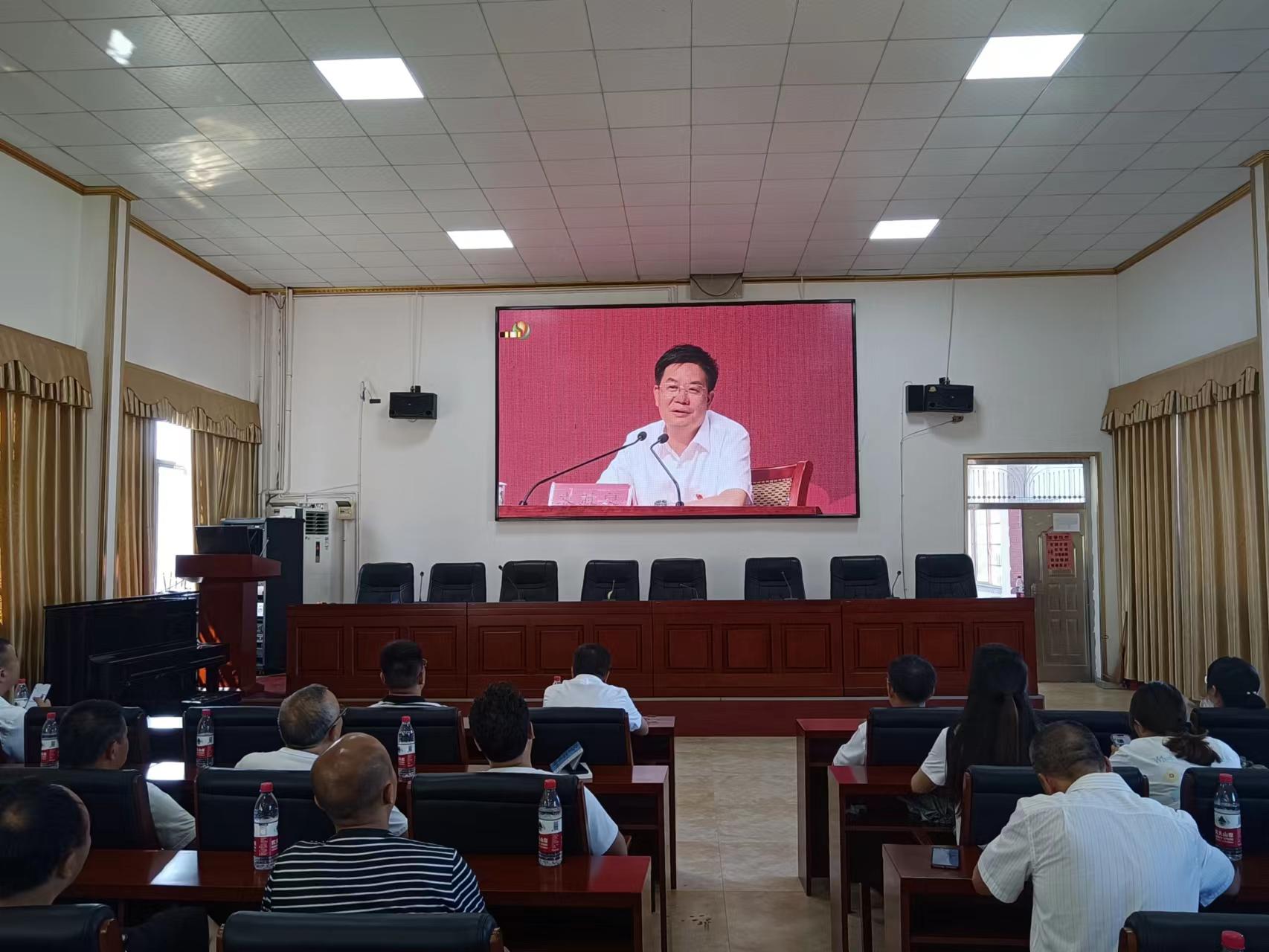 塘渡口中学党支部开展“七一”主题党日活动