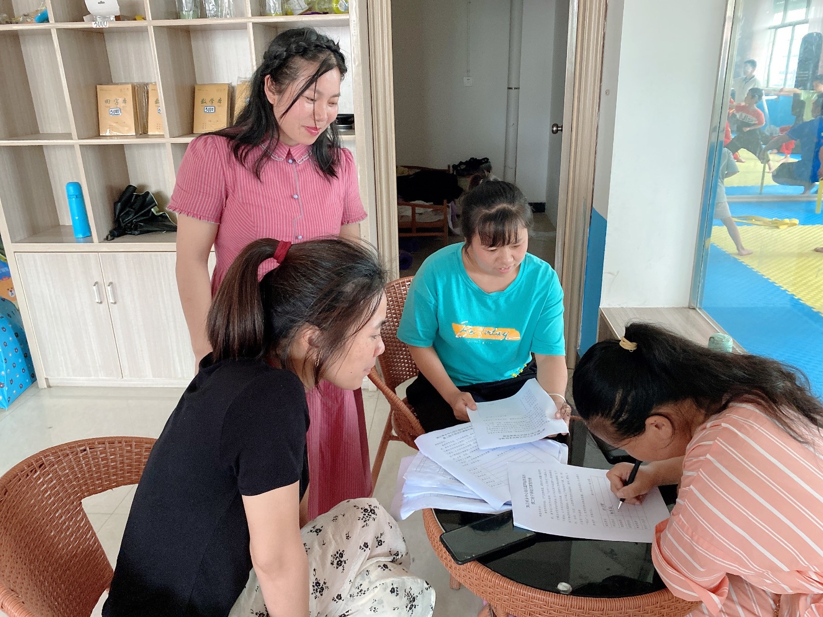 新宁县清江桥乡中心幼儿园开展暑期“千师访万家”防溺水家访活动